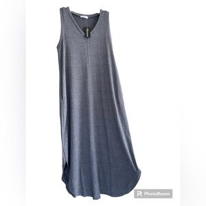 EKOUAER size S, could fit M also. maxi tee dress, grey with pockets, NWT